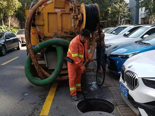 袍江排污管道清淤